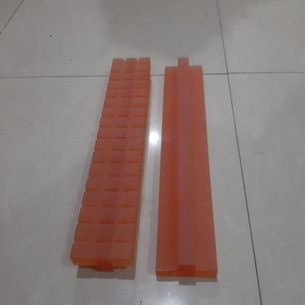 Karet Separator Ukuran 46x80x450